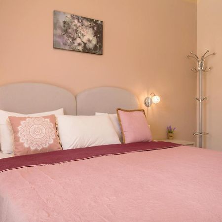 Mary Elen Boutique Hotel Argasio Exterior foto